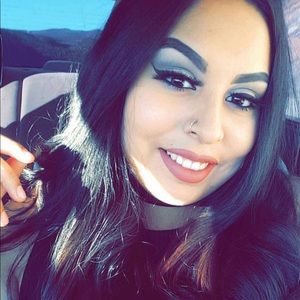 Meet your Posher, Vanessa